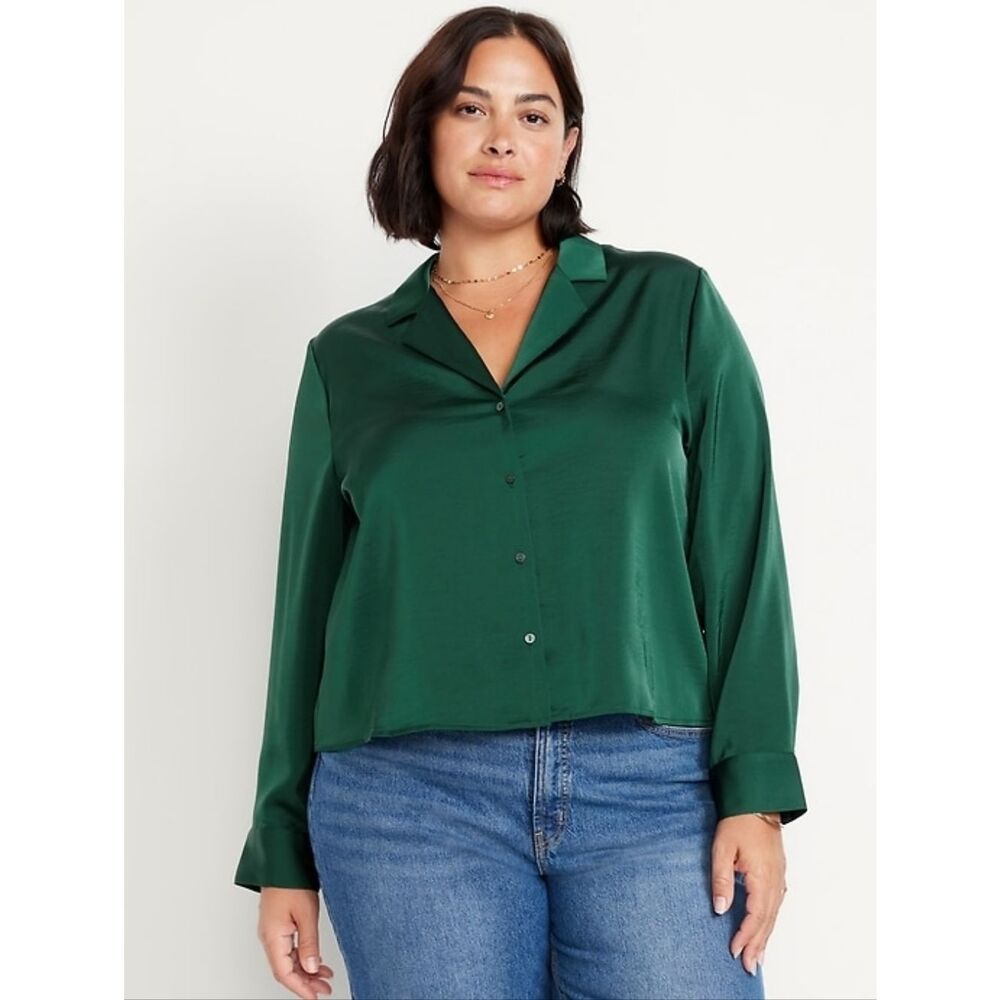 Emerald Green Satin Button-Front Blouse